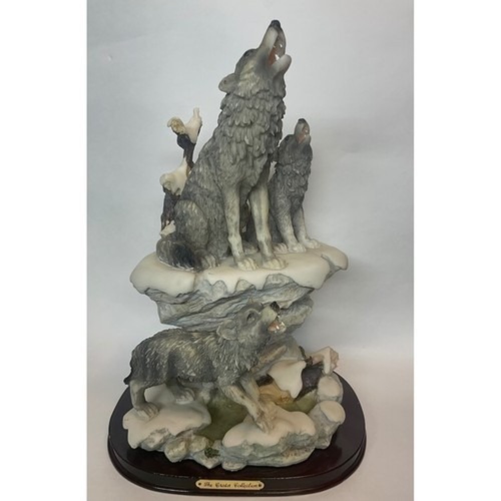VTG‎ The Crosa Collection Packs Of Howling Wolf Family Statue Figure On Mountain
